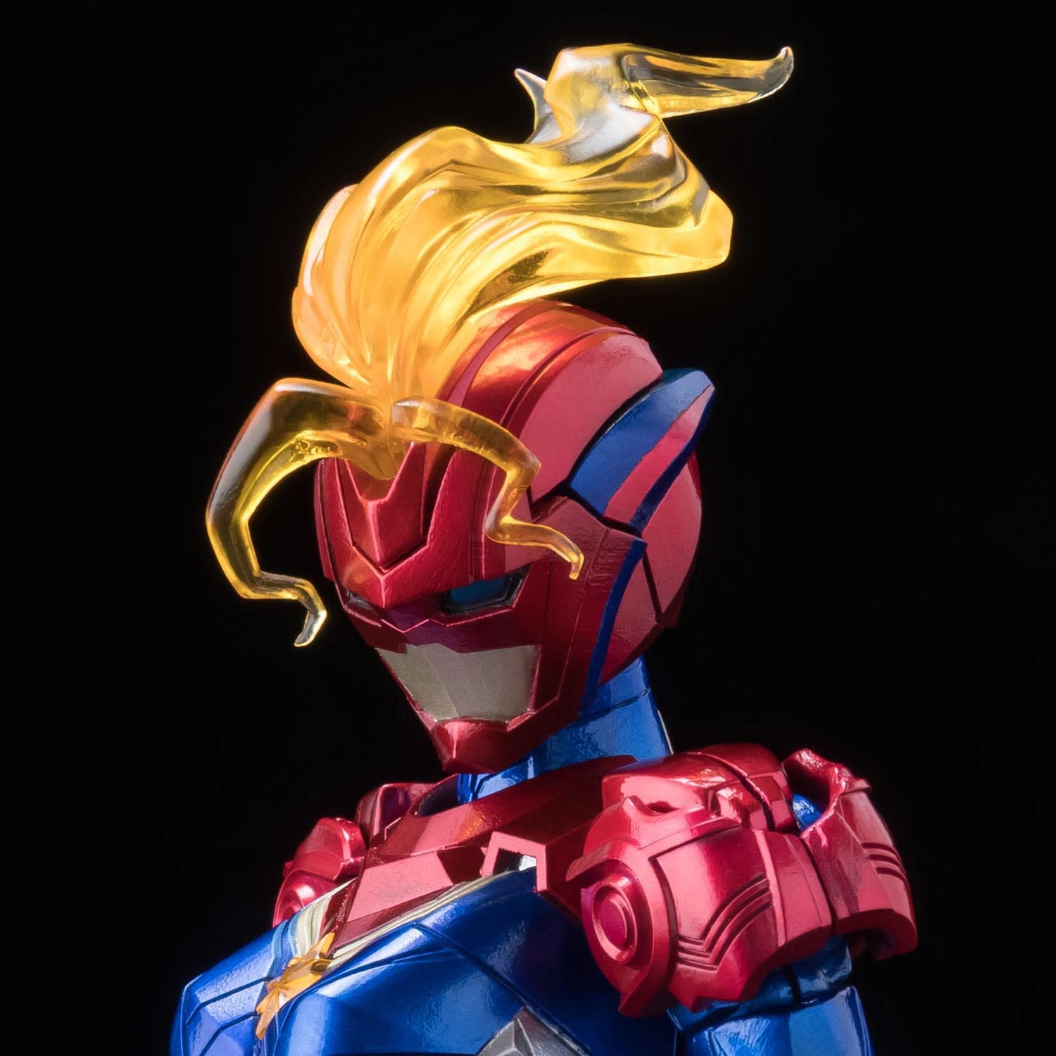 Captain Marvel Joins Sentinel's Marvel Fighting Armor Collection