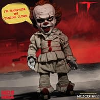 Tweeterhead Exclusive Pennywise maquette. Wolf hand 😁  Pennywise,  Pennywise the dancing clown, Horror movie icons