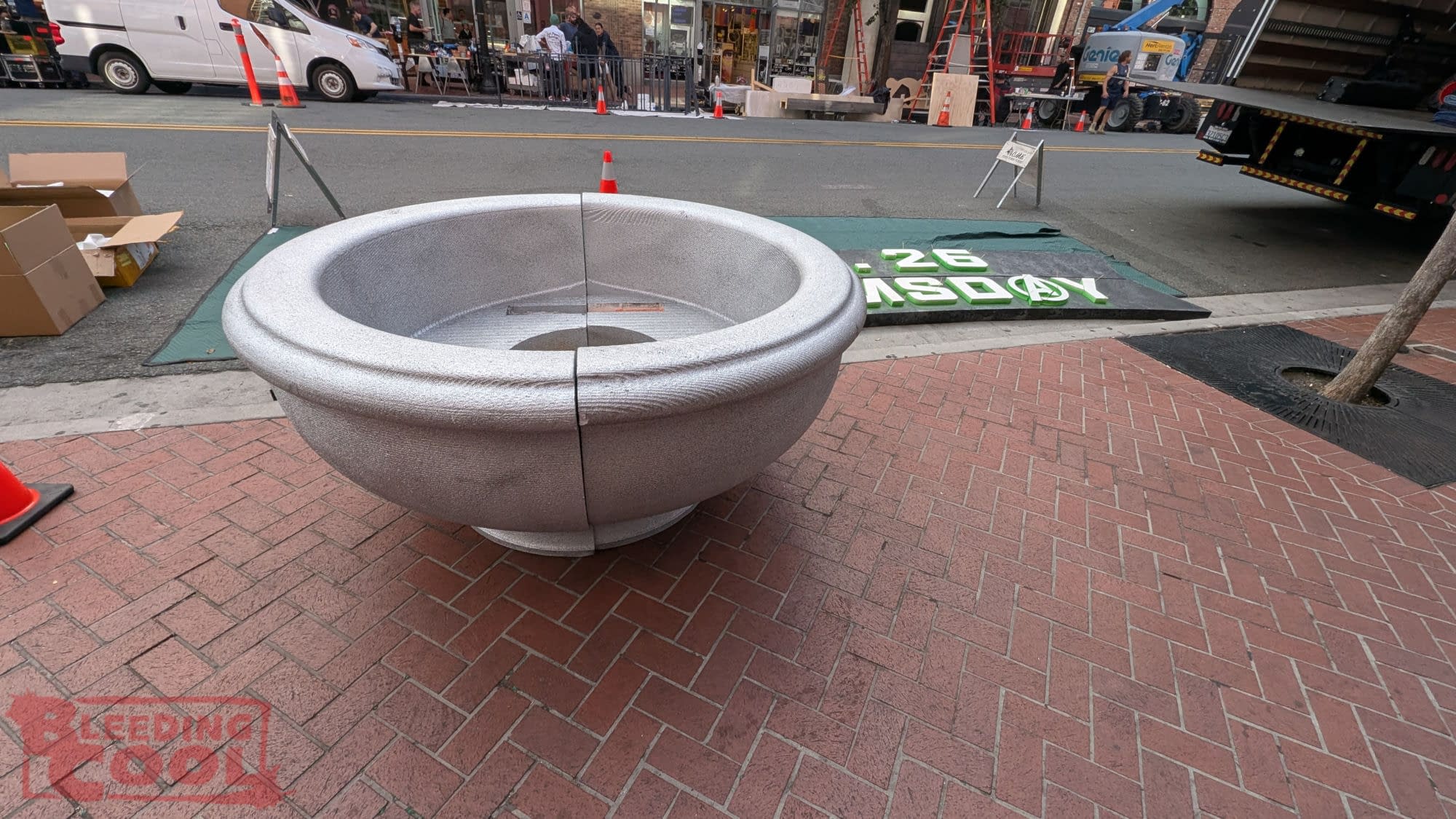 Putting The Avengers: Doomsday Sign Up For San Diego Gaslamp District