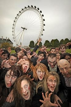 Walking-Dead-Zombie-Attack-at-The-London-Eye1