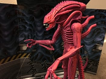 Relive Terror In The Arcade With NECA's Aliens Video Game Tribute Figure