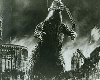 New Godzilla &#8211; Up From The Depths, Thirty Storeys High And On The Way To San Diego