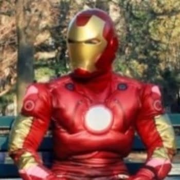 VIDEO: Iron Man Dancing In The Park