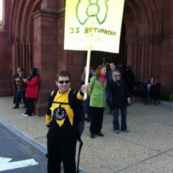 Sinestro Corps Keeps Fear Alive at Stewart/Colbert Rally