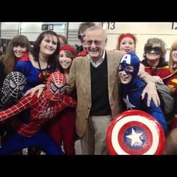 Going Walkabout With Stan Lee At The London Super Comic Convention (VIDEOS)