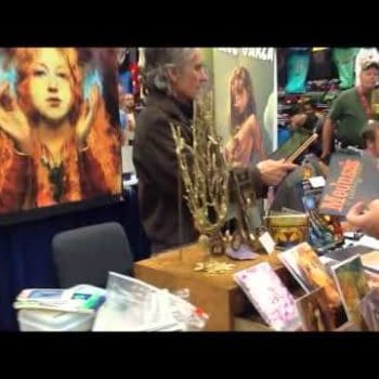 Video Of Artists Alley At San Diego &#8211; With Rob Liefeld Making Out Like A Bandit!