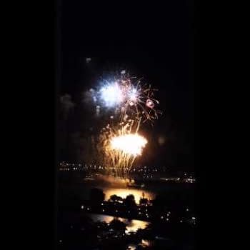 SDCC '15: Surprise Fireworks Display Behind San Diego Convention Center