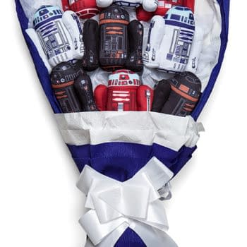 The Geek Shopping Ninja Strikes Valentine's Day With A Bouquet Of Droids