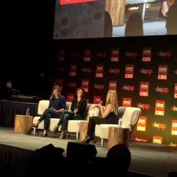 The Sisterhood Of Supergirl At C2E2