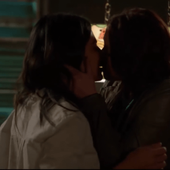 Supergirl, #Sanvers And Why LGBTQ Representation Matters So