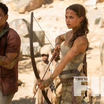 New Tomb Raider Pictures and Magazine Cover