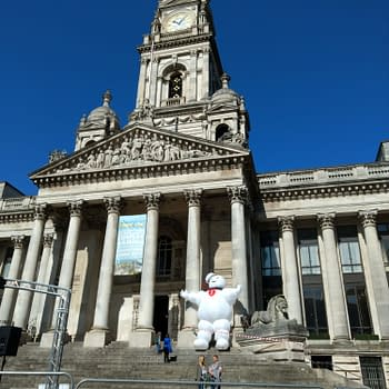 Stay Puft Welcomes Creators and Cosplay Portsmouth Comic Con in Photos
