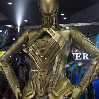 Here's 31 Photos From SDCC Sunday- Cosplay, Collectables, and Incredibles Bao