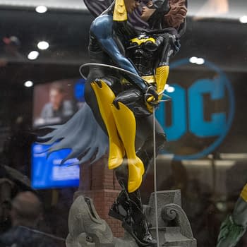 Here's 31 Photos From SDCC Sunday- Cosplay, Collectables, and Incredibles Bao