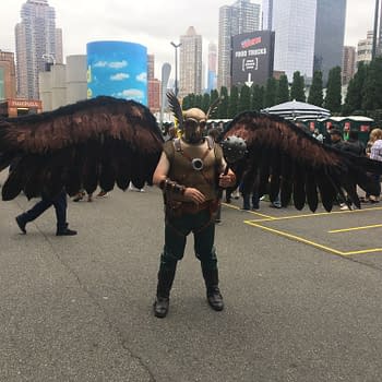 What's Jesus' Wingspan? 407 Cosplay Photos from New York Comic Con