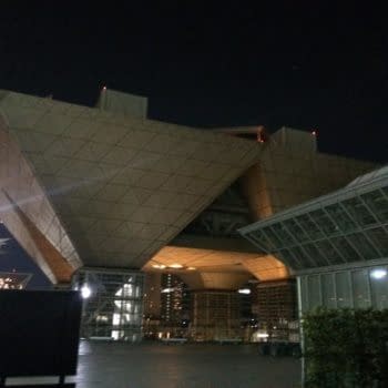 Setting Up Comiket 95 &#8211; The World's Biggest Comics Event Began in Tokyo Today