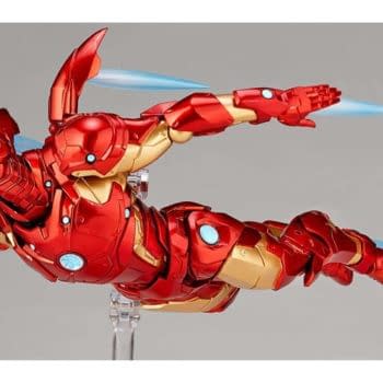 Revoltech Iron Man Figure 9