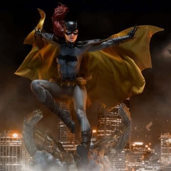 Sideshow Collectibles Batgirl Premium Format 1