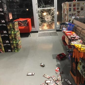 Large Theft of Slabbed Books From Invincible Comics of Modesto, California
