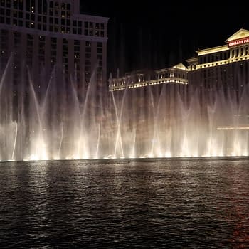 [VIDEO] The Bellagio in Las Vegas Put On a Game of Thrones Themed Fountain Show