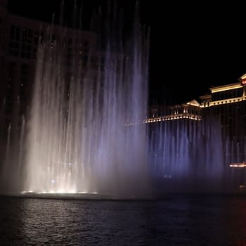 [VIDEO] The Bellagio in Las Vegas Put On a Game of Thrones Themed Fountain Show