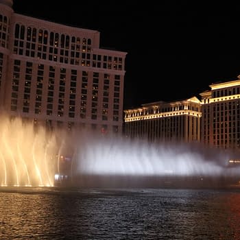 [VIDEO] The Bellagio in Las Vegas Put On a Game of Thrones Themed Fountain Show