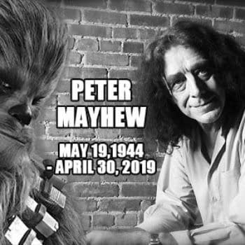 Peter Mayhew, Gentle Giant Behind 'Star Wars' Chewbacca, Passes at 74