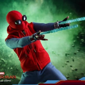 Fight through Mysterio’s Illusions with New Hot Toys Spider-Man Figure