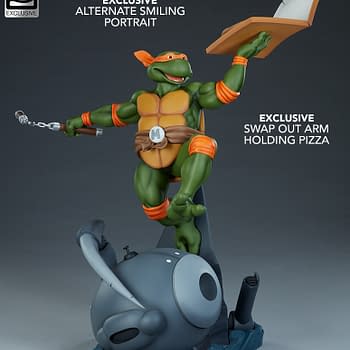 Mikey Grabs a Slice with New Sideshow Collectibles Statue