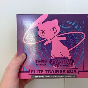 Pokémon TCG: Fusion Strike Early Opening: Elite Trainer Box