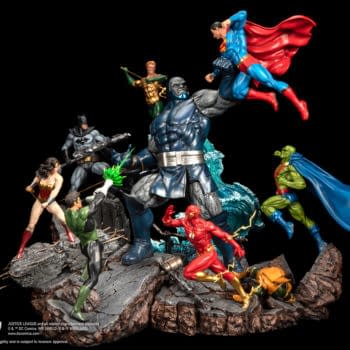 Justice League vs Darkseid Battle Diorama Statues from XM Studios