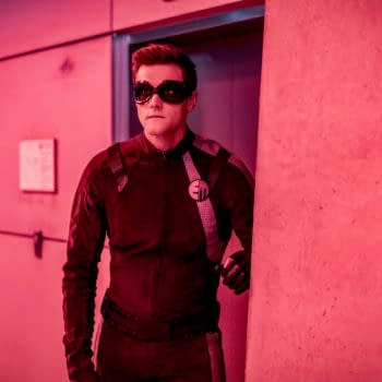The Flash -- "Success Is Assured" -- Image Number: FLA619b_0054b.jpg -- Pictured: Hartley Sawyer as Elongated Man -- Photo: Colin Bentley/The CW -- © 2020 The CW Network, LLC. All rights reserved