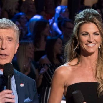 DANCING WITH THE STARS - "Episode 2707: Country Night" (Eric McCandless/Walt Disney Television) TOM BERGERON, ERIN ANDREWS