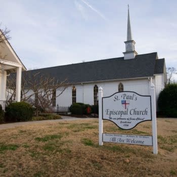 Church In McMinn County To Host Maus Readings After School Bans Book