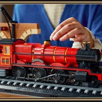 Take A Ride on the Hogwarts Express with LEGO’s New Harry Potter Set
