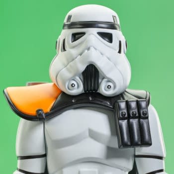 Gentle Giant Debuts New Jumbo Star Wars Kenner Figure with Sandtrooper