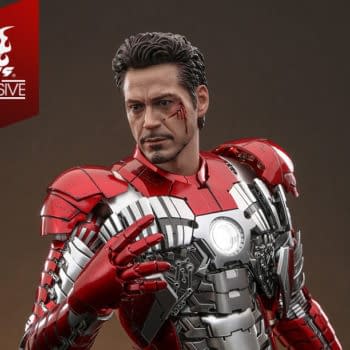 Iron Man 2 Mark V Armor Returns to Hot Toys with Diecast Diorama Set