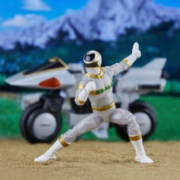 Power Rangers in Space Silver Ranger and Silver Cycle Race to Hasbro 