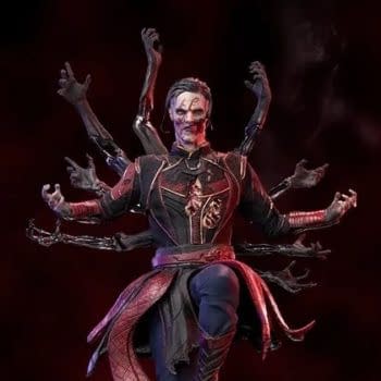 Dead Defender Doctor Strange Rises with Iron Studios Deluxe Statue