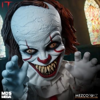 Mezco Toyz IT Talking Sinister Pennywise Doll Will Have You Float Too