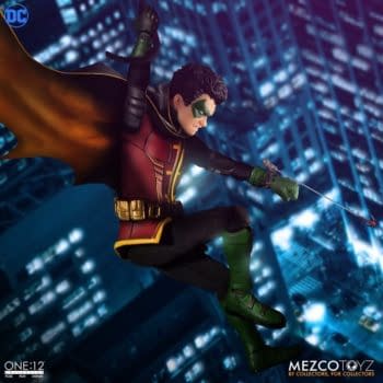 DC Comics Damian Wayne Robin Takes the Fight to Mezco Toyz