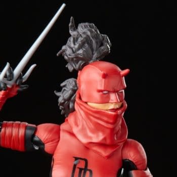 Elektra Takes Up the Mantle of Daredevil and Joins Marvel Legends 