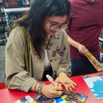 Iman Vellani Signs Her New Ms Marvel #1 Comic at Her Old Comic Shop