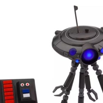 Disney Reveals New Star Wars ID9 Interactive Seeker Droid Figure 