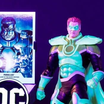 McFarlane Toys Debuts Exclusive GITD Parallax (Green Lantern) Figure