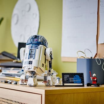 LEGO Debuts New 25th Anniversary LEGO Star Wars R2-D2 Set 