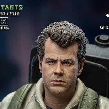 Star Aces Celebrates 40 Years of Ghostbusters with Ray Stantz Statue 