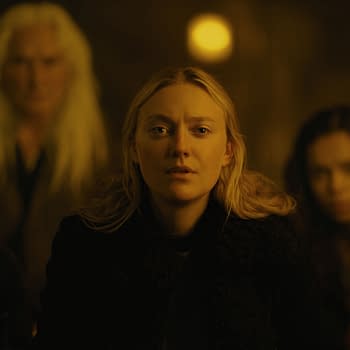 The Watchers Director Praises the Casts On-Screen Chemistry