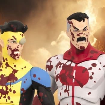 Invincible Gets Bloody with New Deluxe Diamond Select Toys 2-Pack 