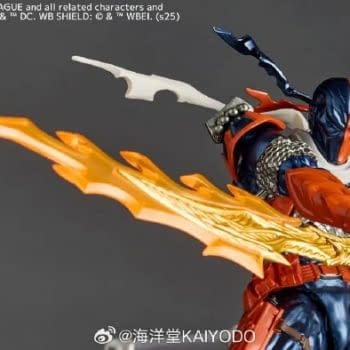 Slice and Dice as Revoltech Brings Back DC Comics Deathstroke Figure